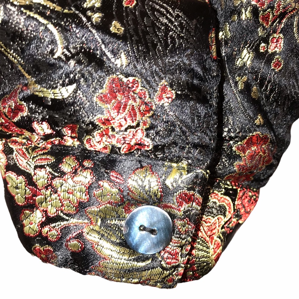Beautiful Asian Brocade Quilted Jacket - Picture 6 of 11